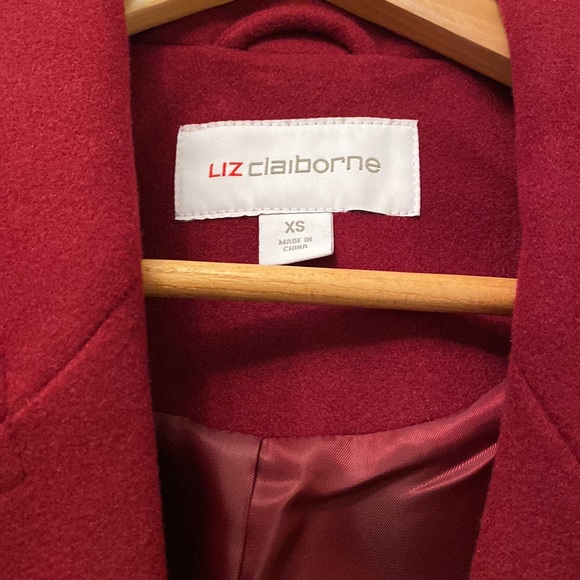 Liz Claiborne coat. Size XS, Brand New - Picture 4 of 5